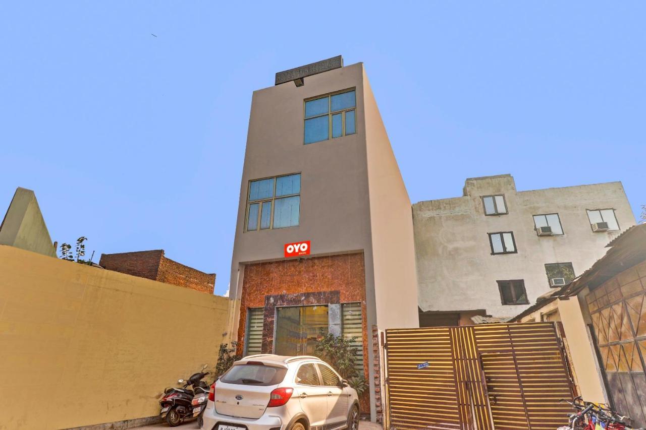 Hotel O Prince Home Stay Near Ambience Mall New Delhi Eksteriør bilde