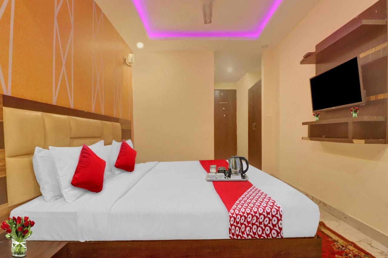 Hotel O Prince Home Stay Near Ambience Mall New Delhi Eksteriør bilde