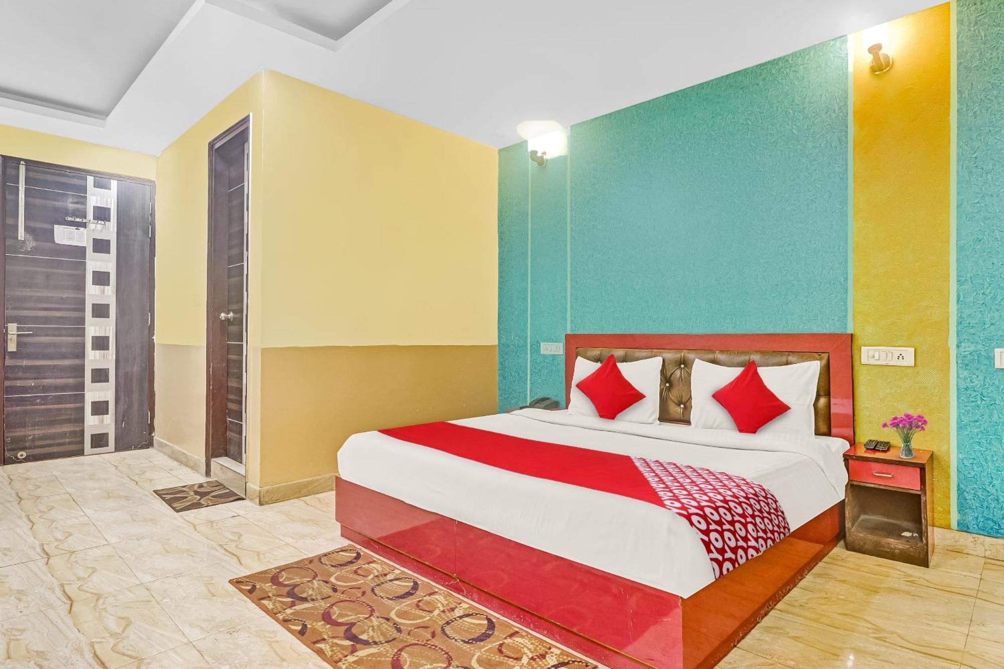 Hotel O Prince Home Stay Near Ambience Mall New Delhi Eksteriør bilde