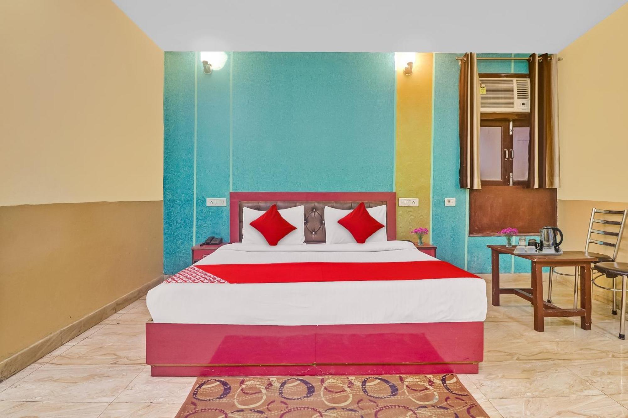 Hotel O Prince Home Stay Near Ambience Mall New Delhi Eksteriør bilde